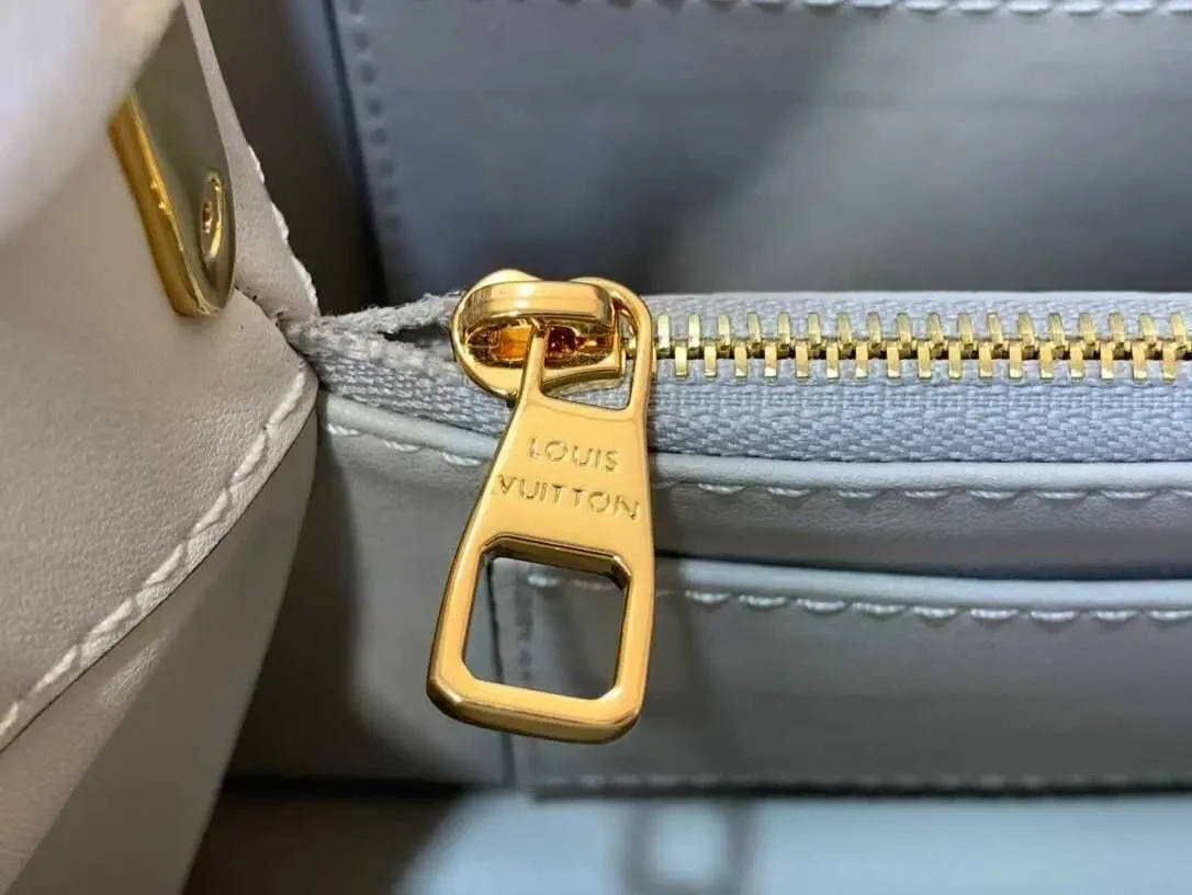 Сумка Louis Vuitton 9