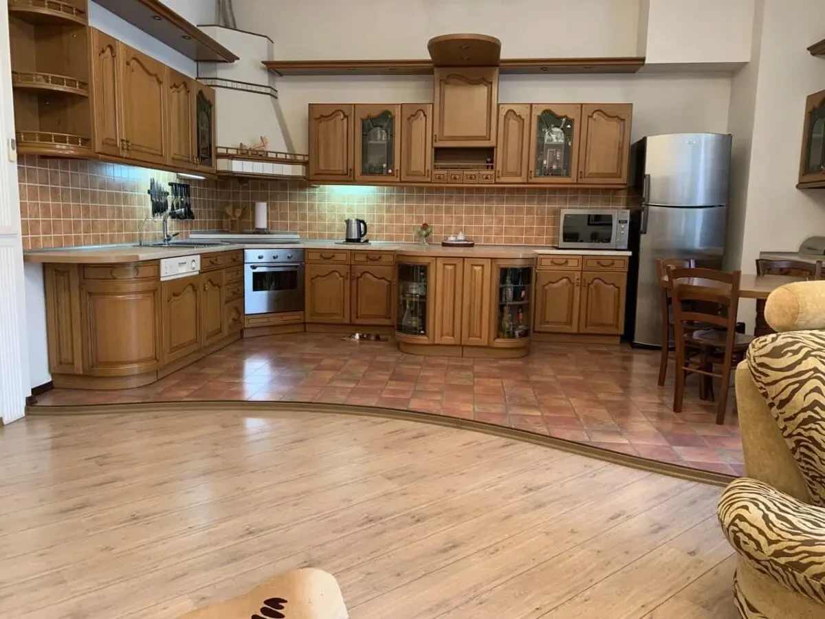 Сдам в аренду велику квартиру