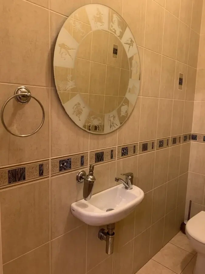 Сдам в аренду велику квартиру 6