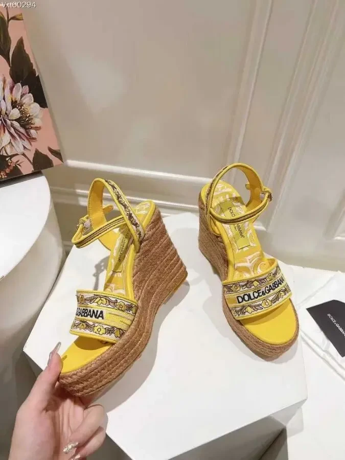 Босоніжки Dolce Gabbana на платформі 34-41 10