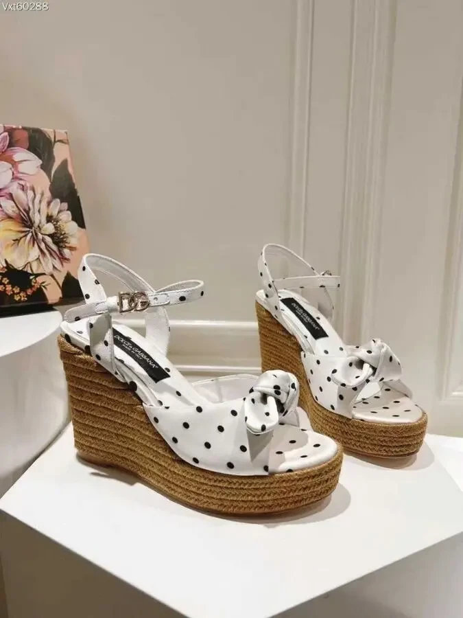 Босоніжки Dolce Gabbana на платформі 34-41 5