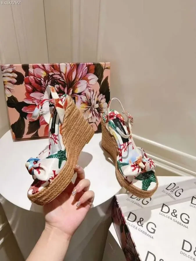 Босоніжки Dolce Gabbana на платформі 34-41 9