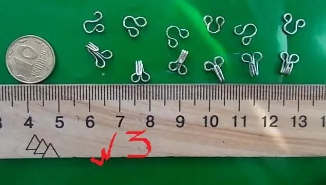 Крючки и петли  для одежды металл разные наборы 7