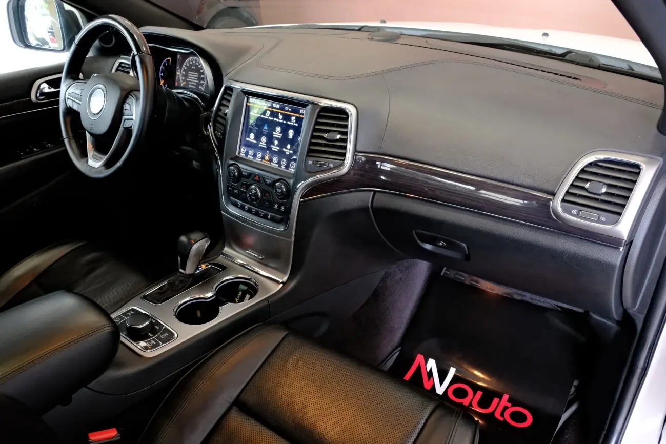 Jeep Grand Cherokee 6