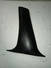 Обшивка стойки правая Honda Accord 5