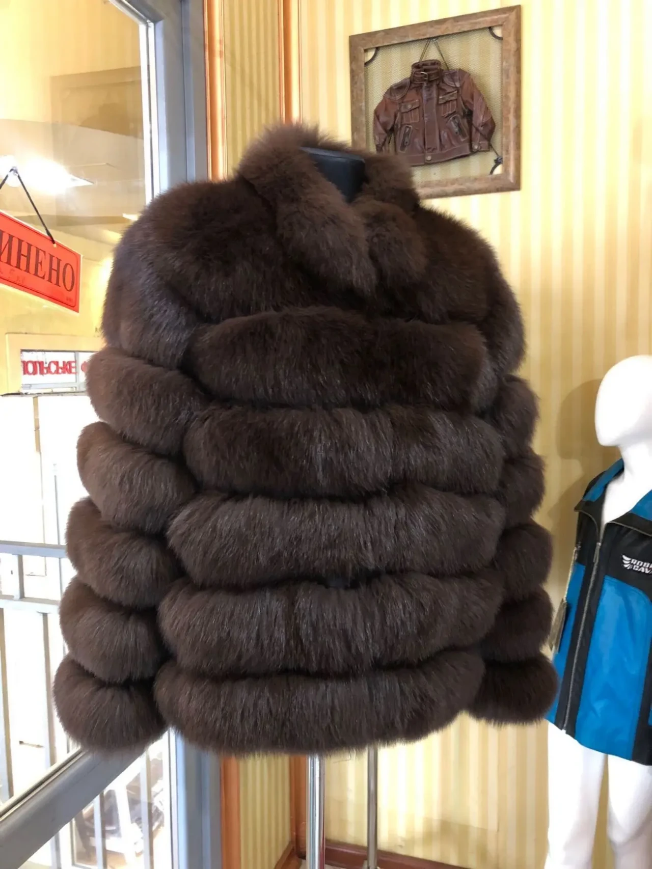 Шуби песець,натуральні суцільні 2