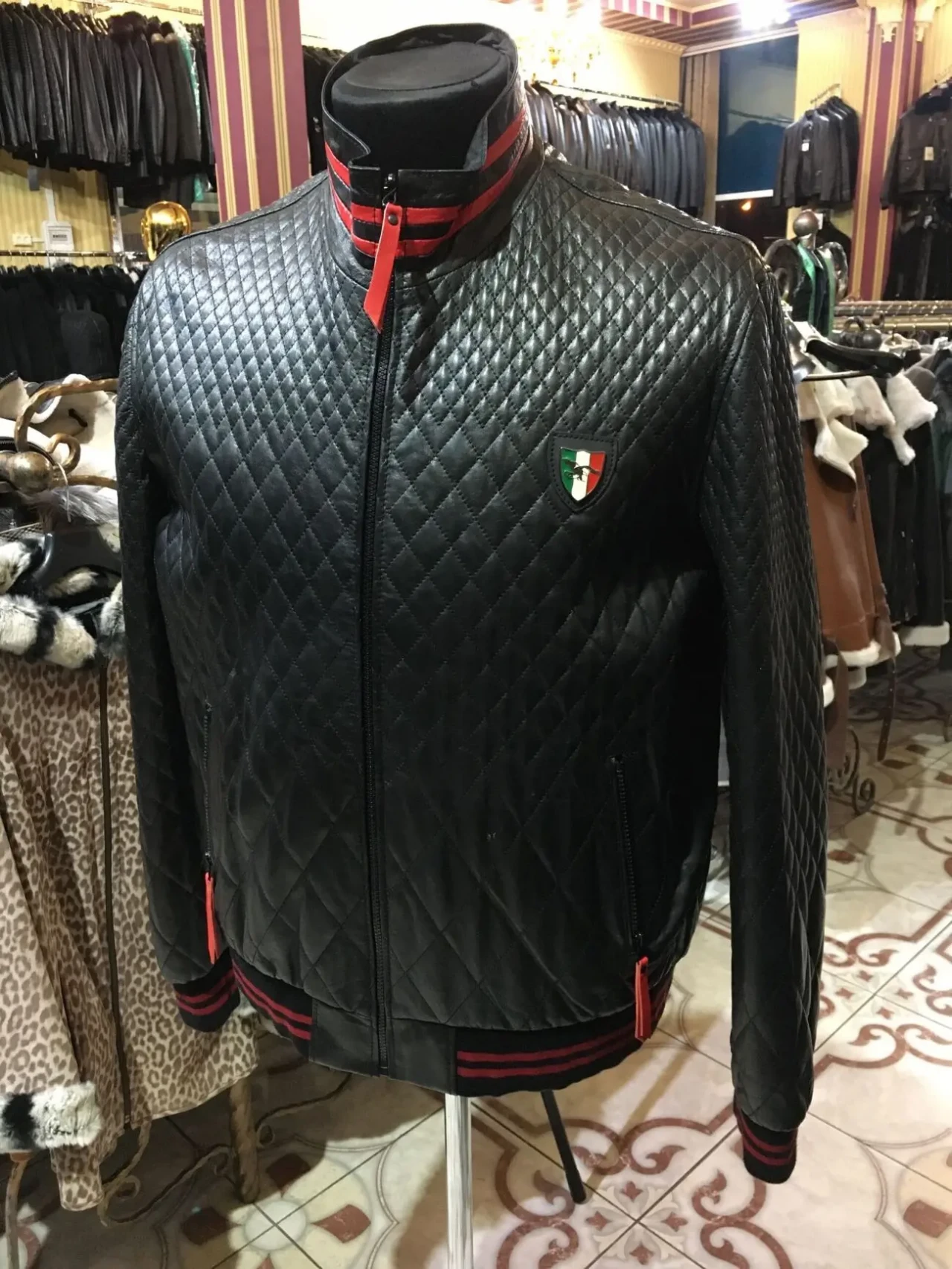 Куртки якісна шкіра 5