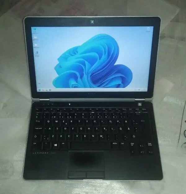 Ноутбук Dell Latitude E6230 2