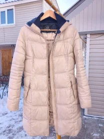 Курточка жіноча