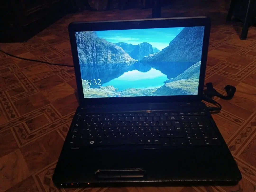 Ноутбук Toshiba L750 intel i7,SSD,8Gb ram