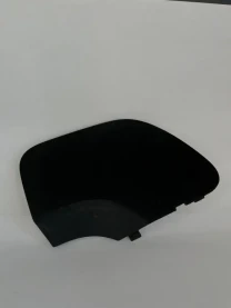 Заглушка панелі заднього бампера чорна на Dacia/Renault Duster II