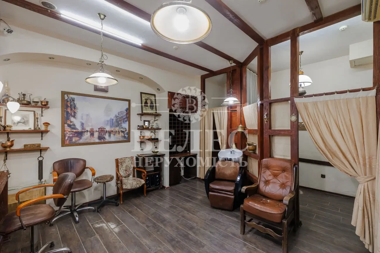 Продаж комерційного приміщення. Поділ. Салон краси