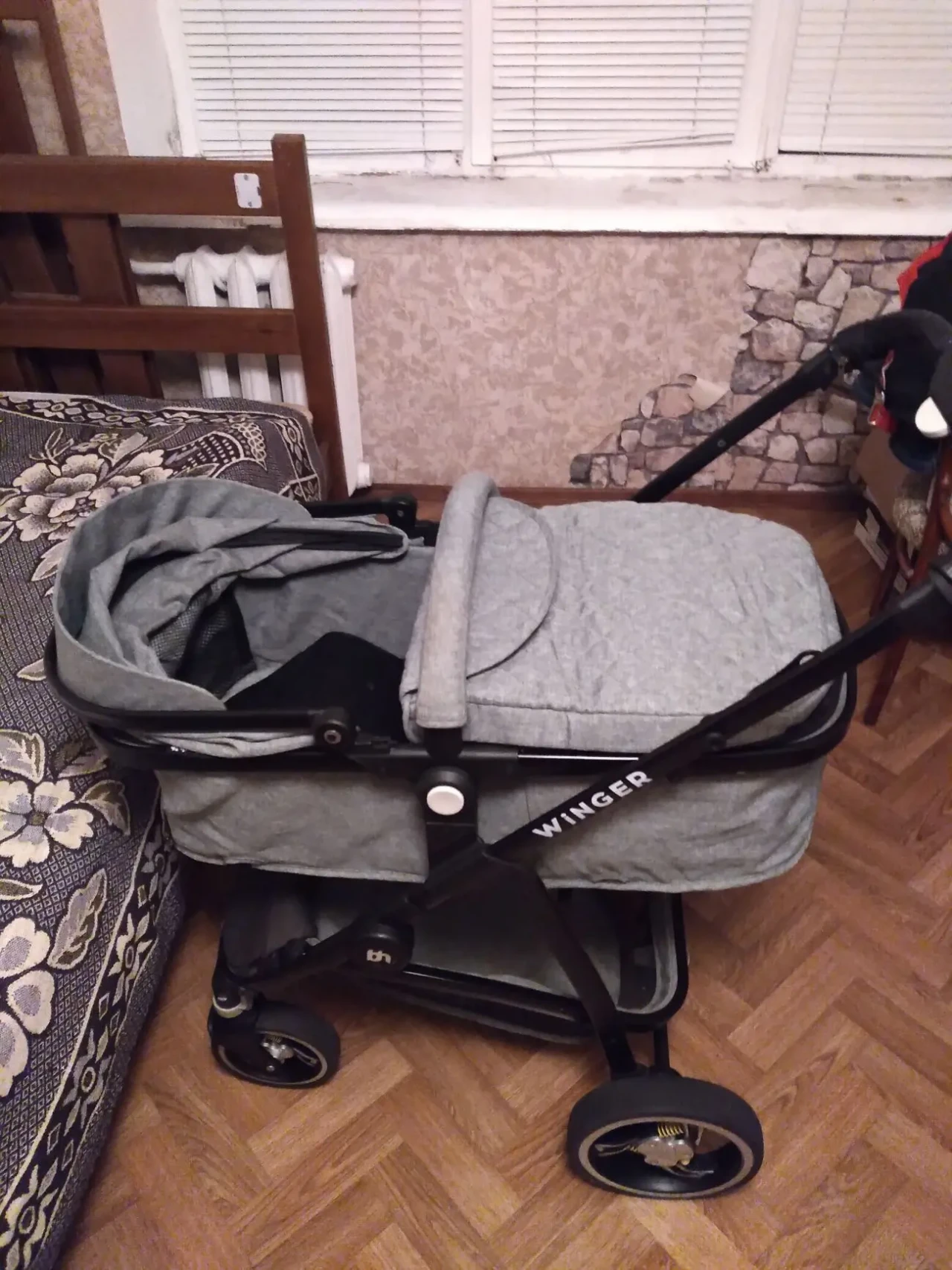 Продам дитячу каляску 2