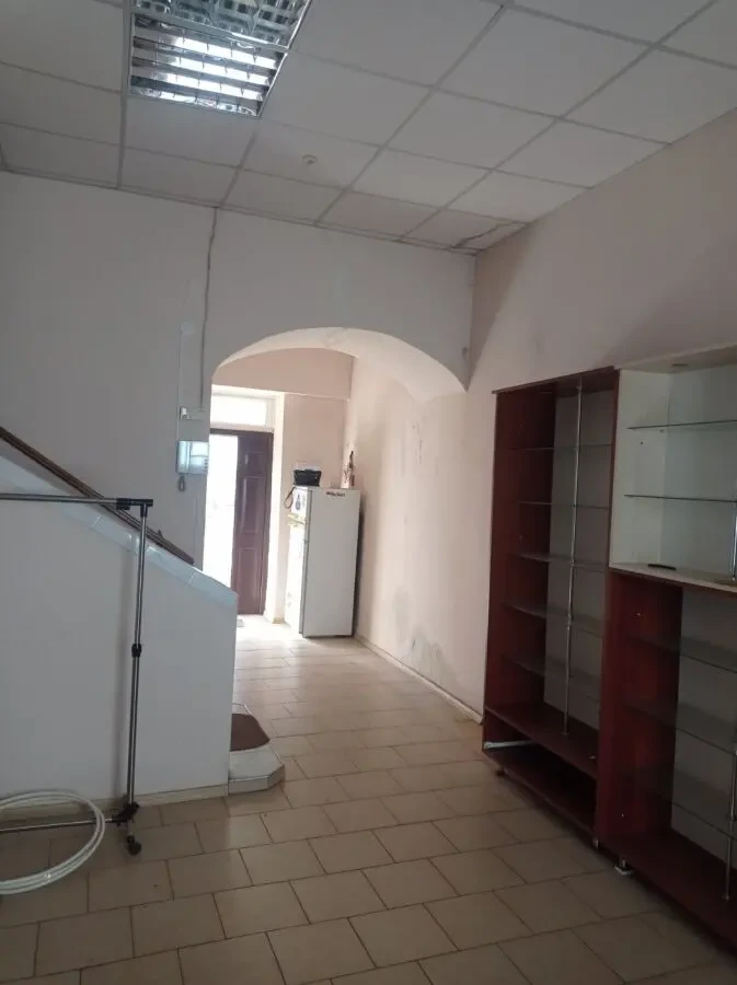 Продаж офісу Волошина вул., буд. 2, Ужгород