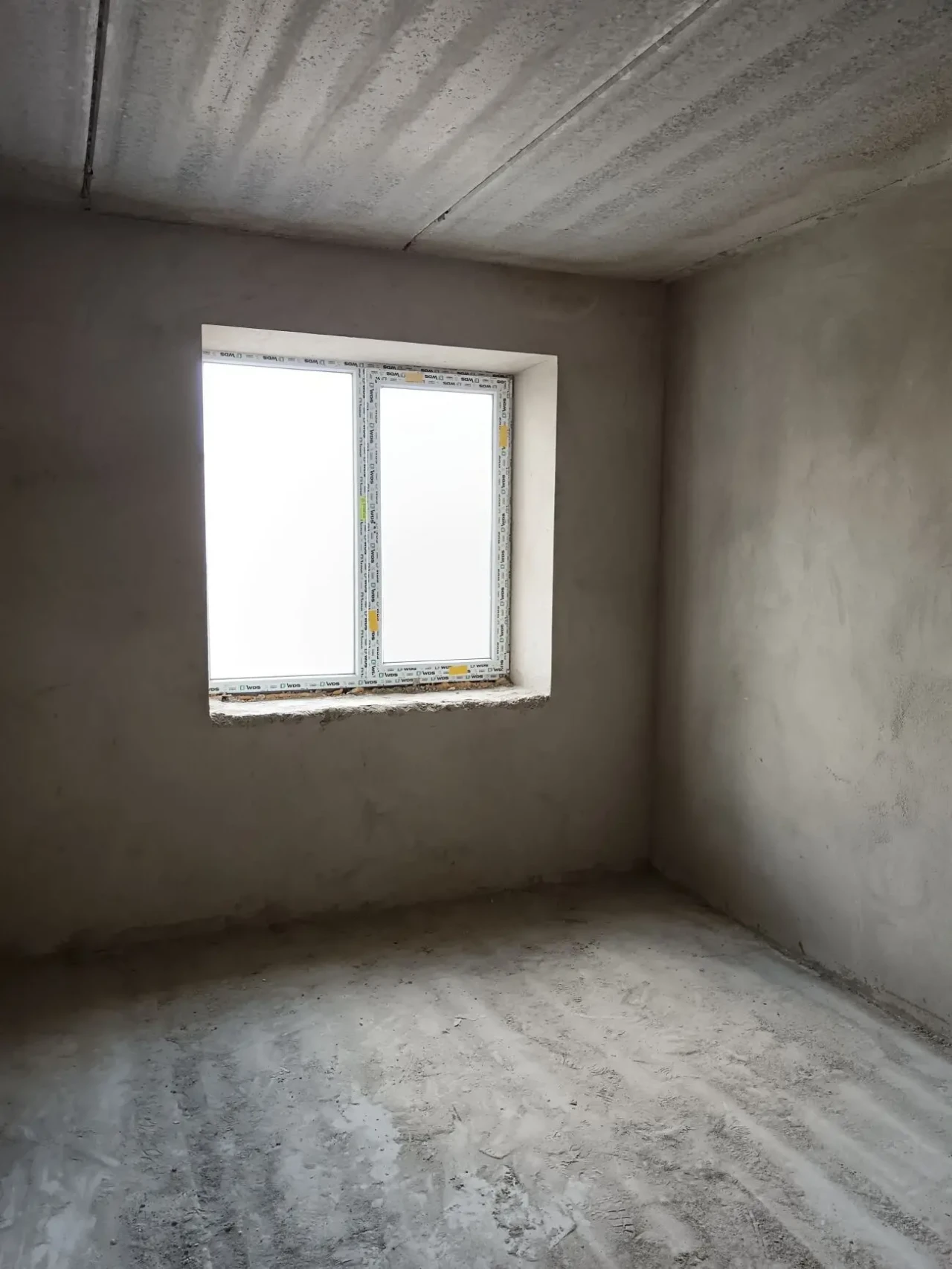 Продаж 1-кімнатної квартири по переуступці Полісся 2 6