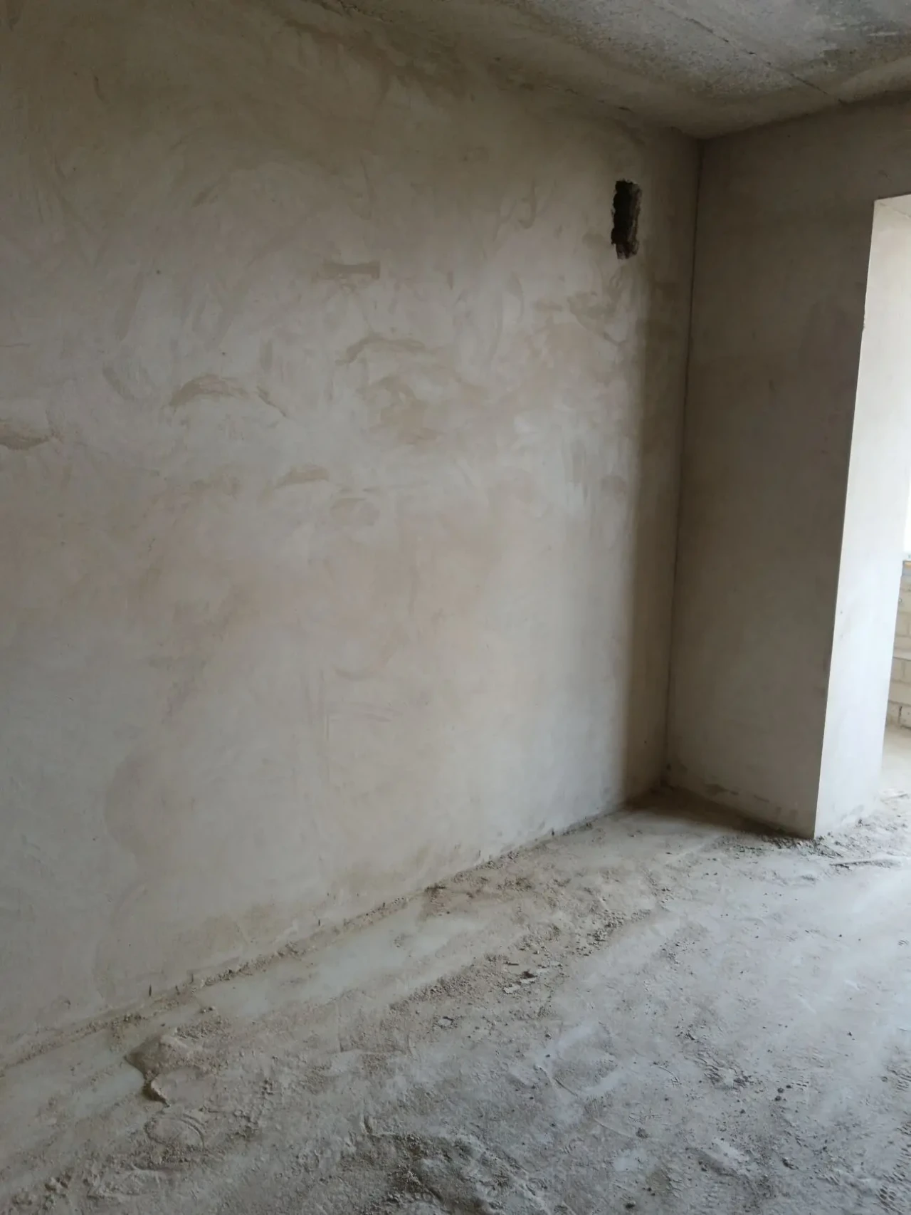 Продаж 1-кімнатної квартири по переуступці Полісся 2 8