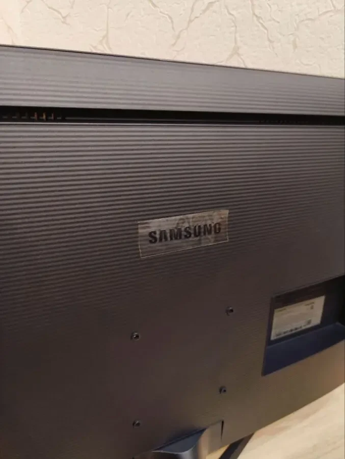 Монітор 32 Samsung U32J590U 3840x2160 4K UltraHD VA LED 75Гц 4мс HDMI 7