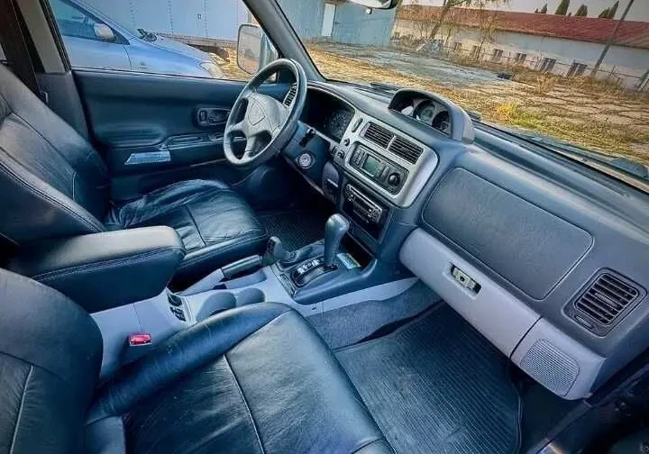 Mitsubishi Pajero Sport 3.0 Дизель 6