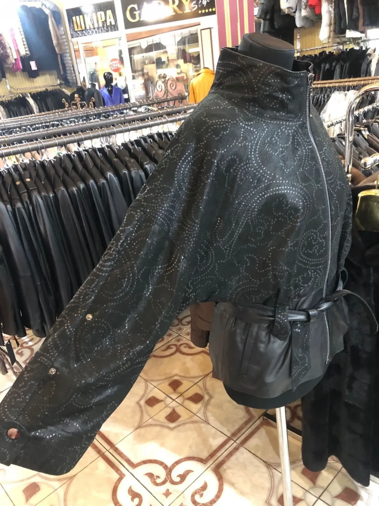 Куртка шкіряна,летюча миша