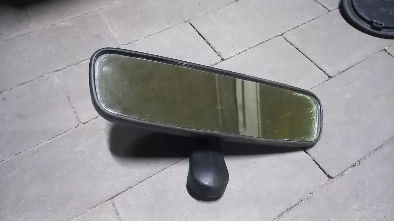 Зеркало салона Subaru внутрішнє 2