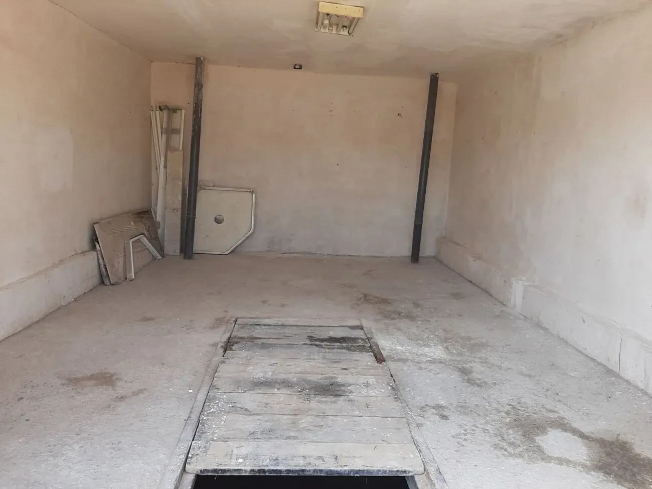 Оренда гаража Пухівська,2 5