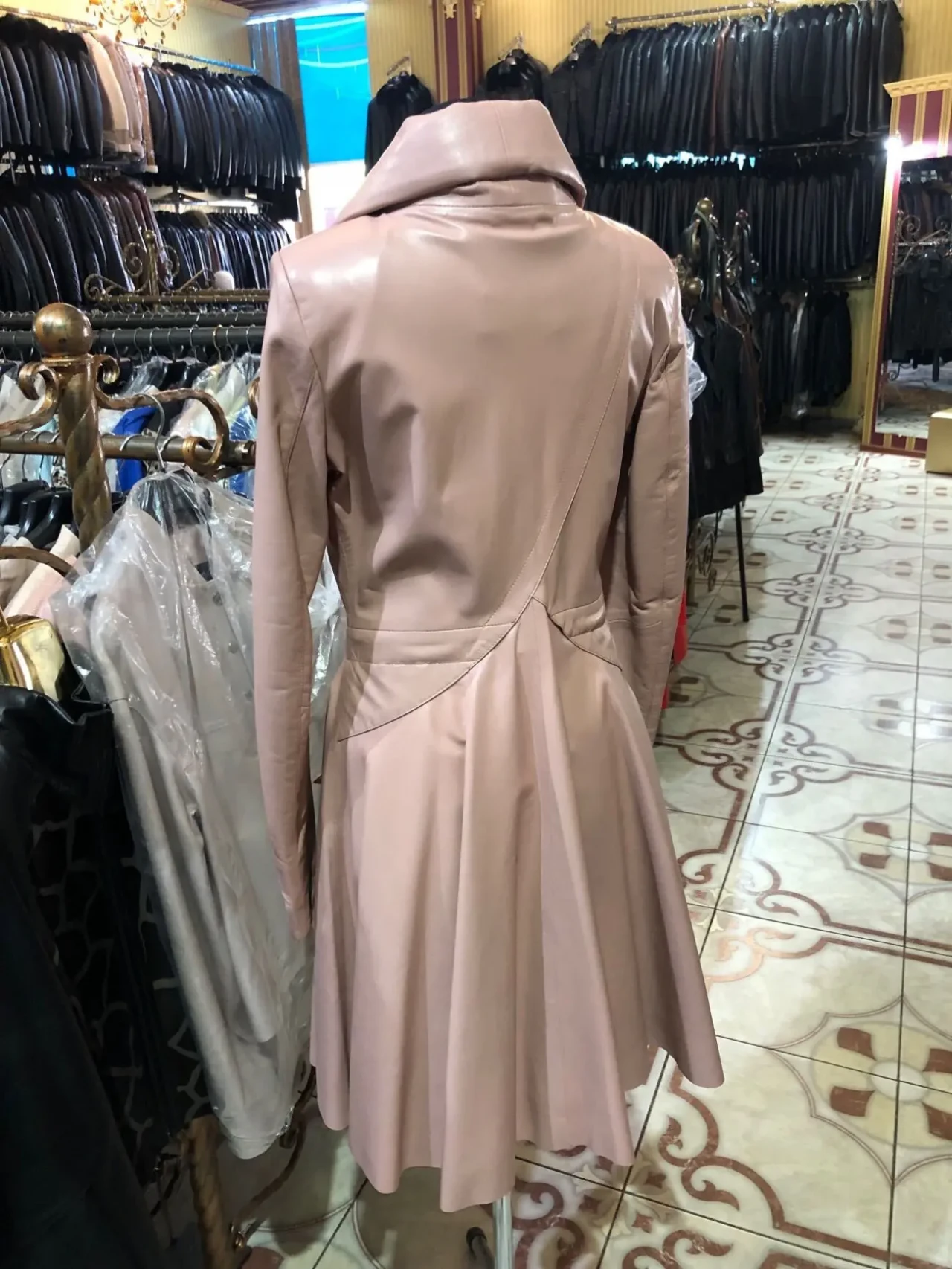 Плащ шкіряний,з поясом,пудра 4