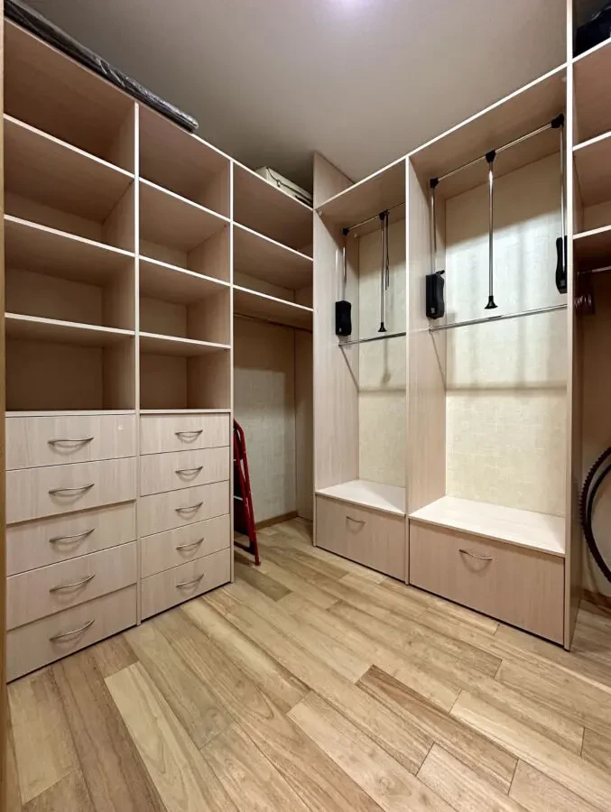 Новопечерські Липки Андрія Верхогляда вул. 5 Драгомирова 8