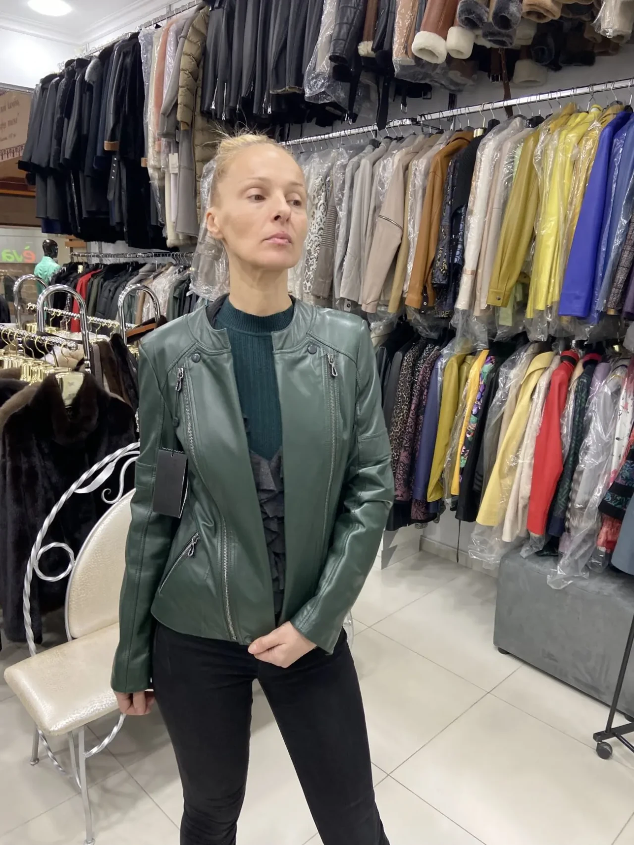 Косуха шкіряна зелена,піджак 6