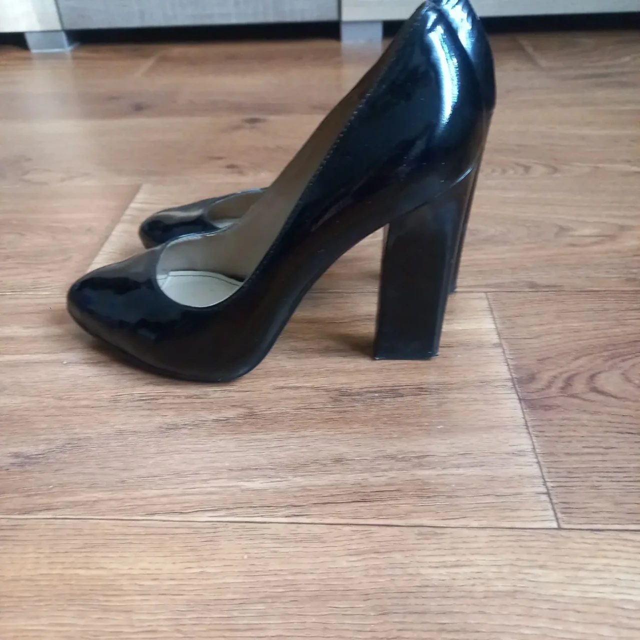 Туфлі жіночі