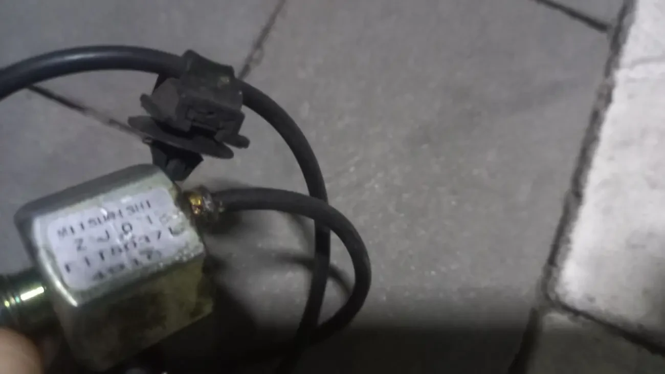 Датчик детонації	Mazda 3 bk	ZJ0118921 / E1T50371 2