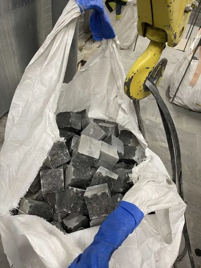 Бруківка колота габро 8х8х8 ТОП якість за хорошою ціною 6