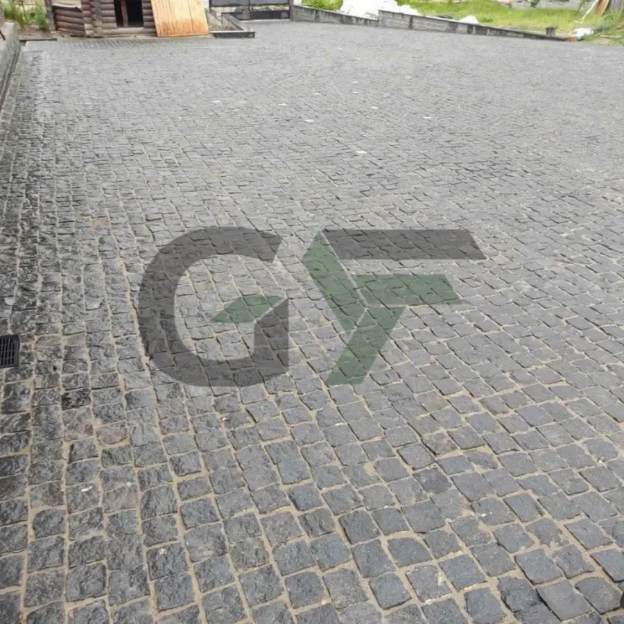 Бруківка 10х10х5 колота чорна граніт габро в наявності 8