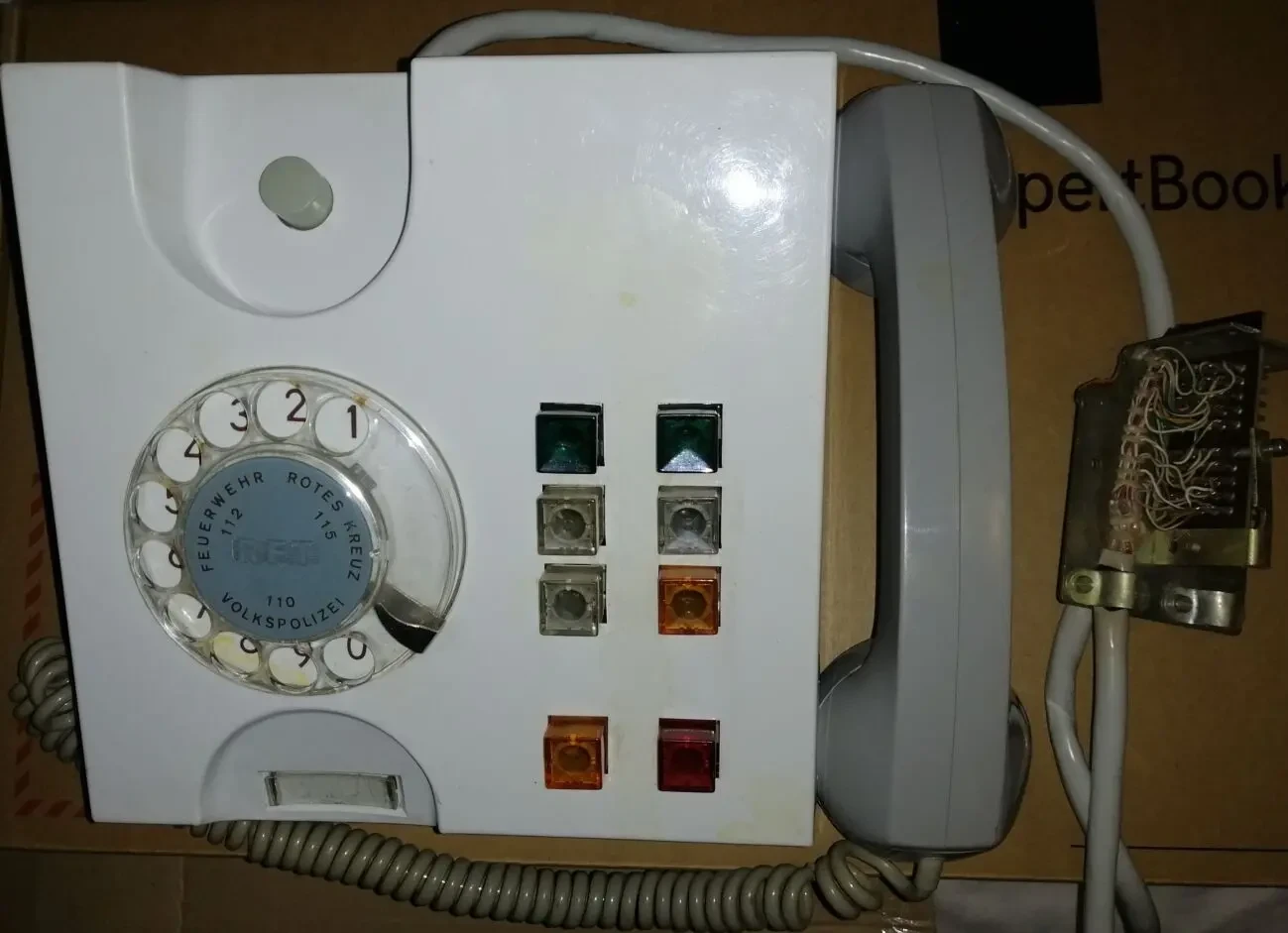 Директорський телефон-концентратор EVA 66 производство ГДР 2