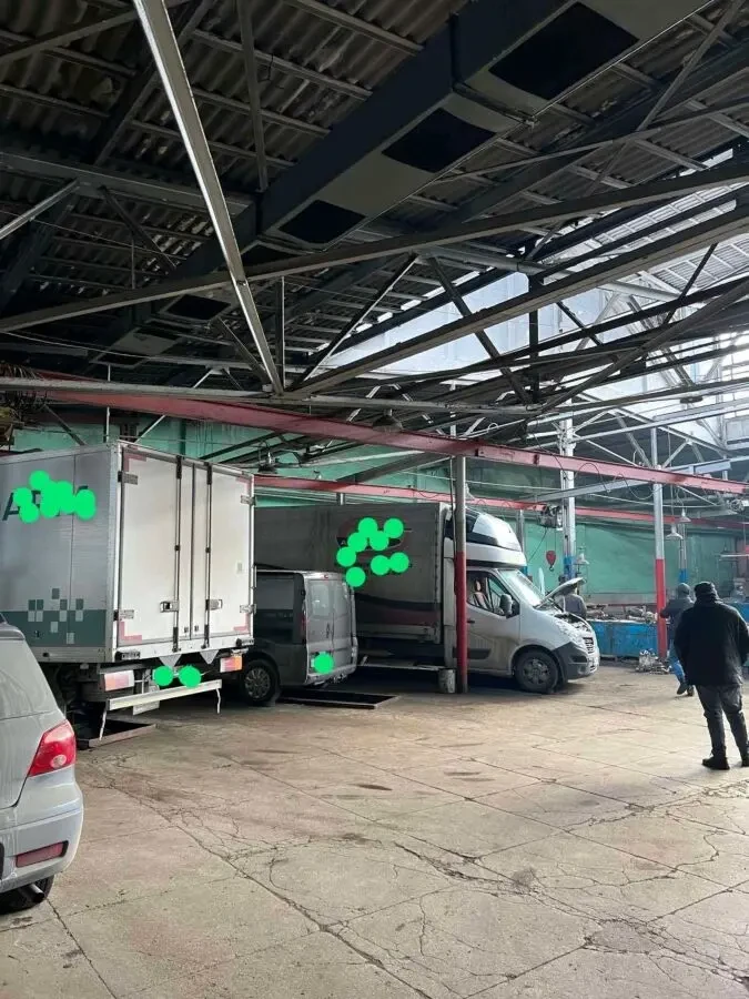 Сдам СТО. Восемь смотровых ям. 4