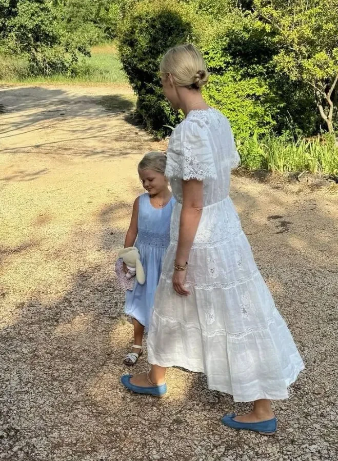 Сукня Doen літня біла 3