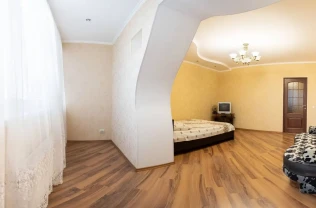 Квартира подобово в центрі Камянець -Подільський. Власник.