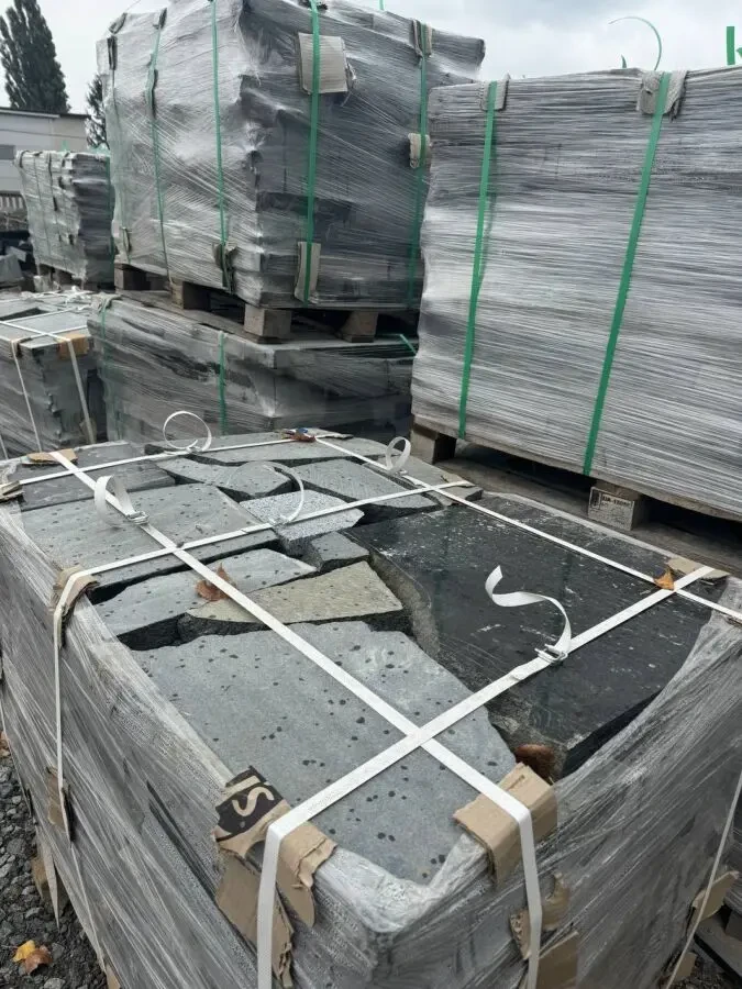 Гранітна брекчія, плитка, облицювання плиткою 4