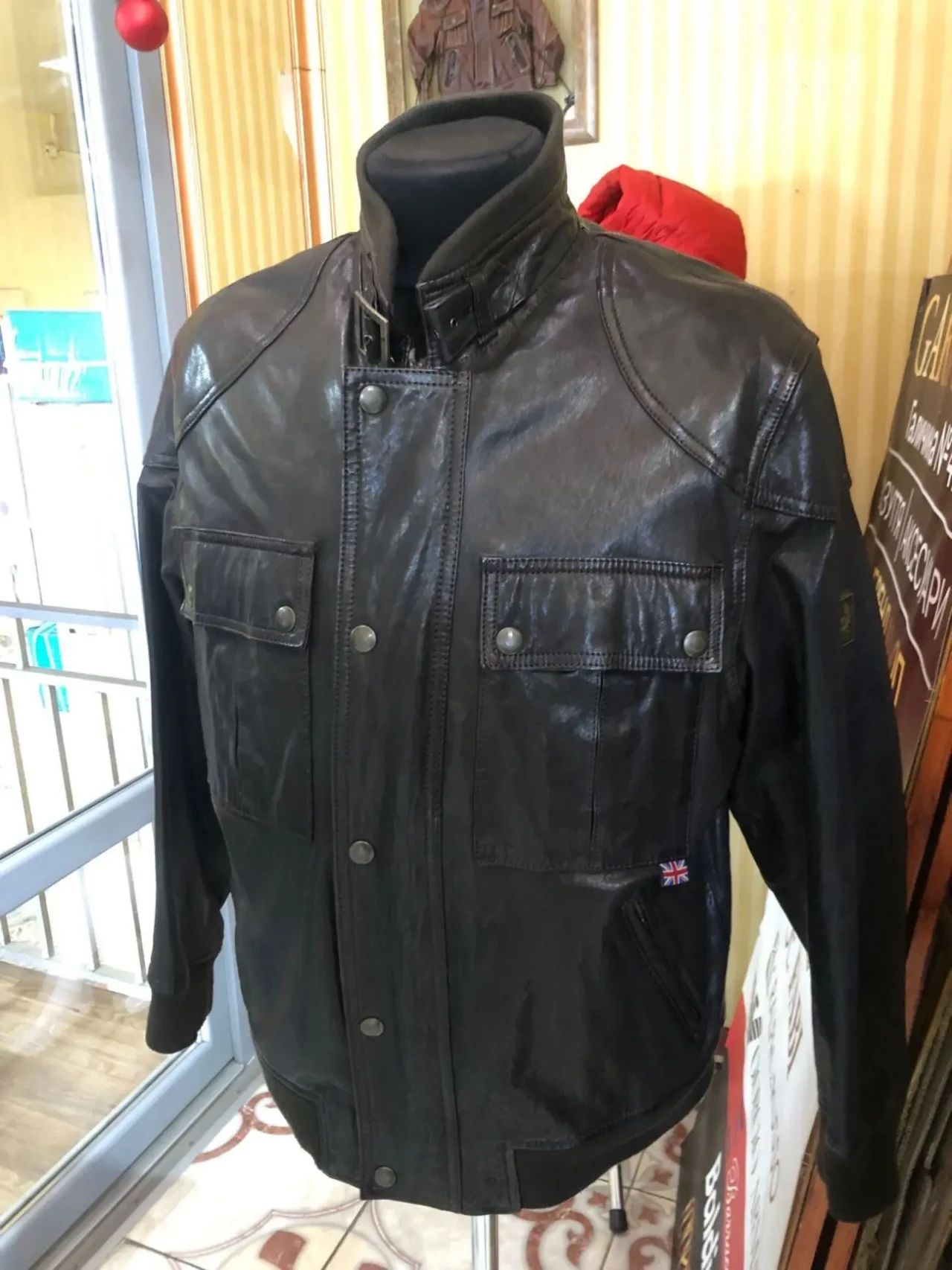 Belstaff шкіряна куртка оригінал,італія