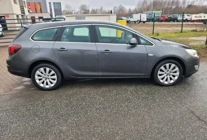 Opel Astra 1.7 Дизельное 4