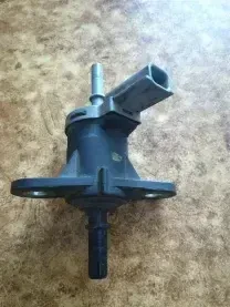 Електромагнітнйй клапан паливної системи Renault Trafic 2.0dci