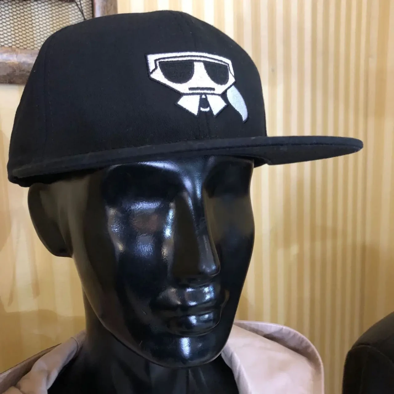 Кепка Karl Lagerfeld оригінал