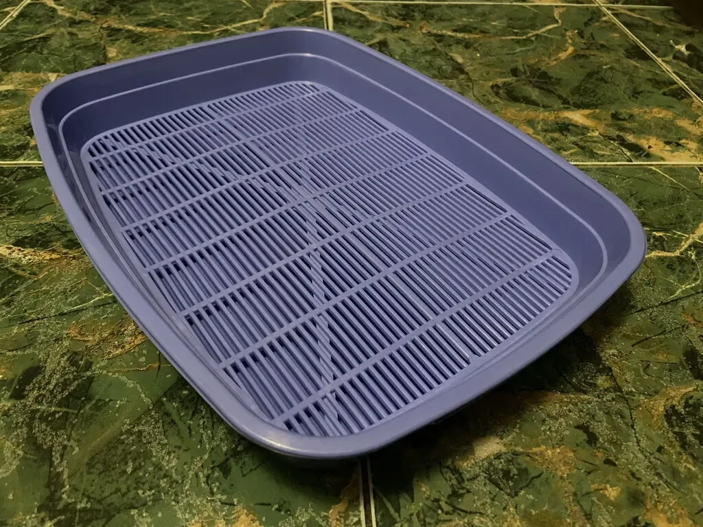 Туалет для котів з сіточкою