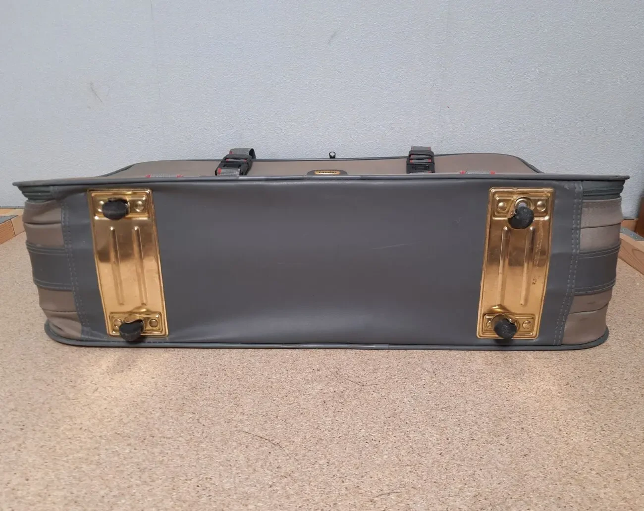 Великий дорожний чемодан.Валіза.Кейс.60 літрів 6