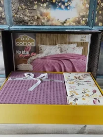 Літні двоспальні (Евро ) комплекти постільної білизни.