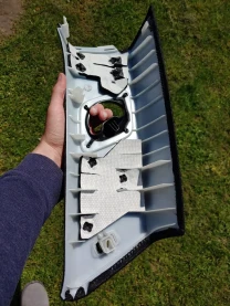 Стійка центральна права bmw. Захист корпусу пластик БМВ 7284700