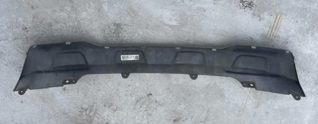 BMW X5M (G05) Накладка заднього бампера 51129881522  51127440895 5