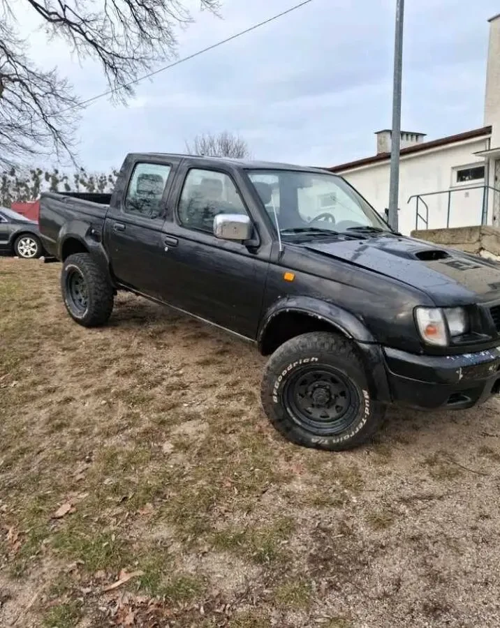 Nissan Navara ДЛЯ ЗСУ 2