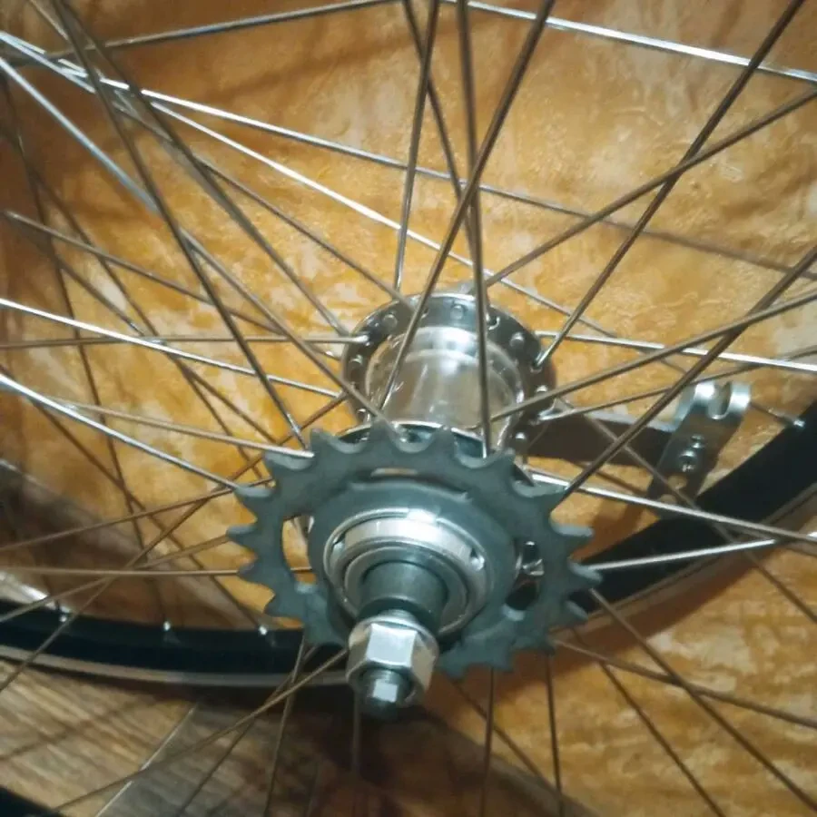 Вело колёса 28 дюймов на чешской втулке 6