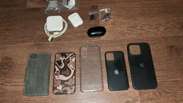 Універсальний чехол для мобільного