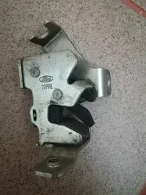 Замок задньої лівої розпашонки верхній Ford Transit 2000-2006